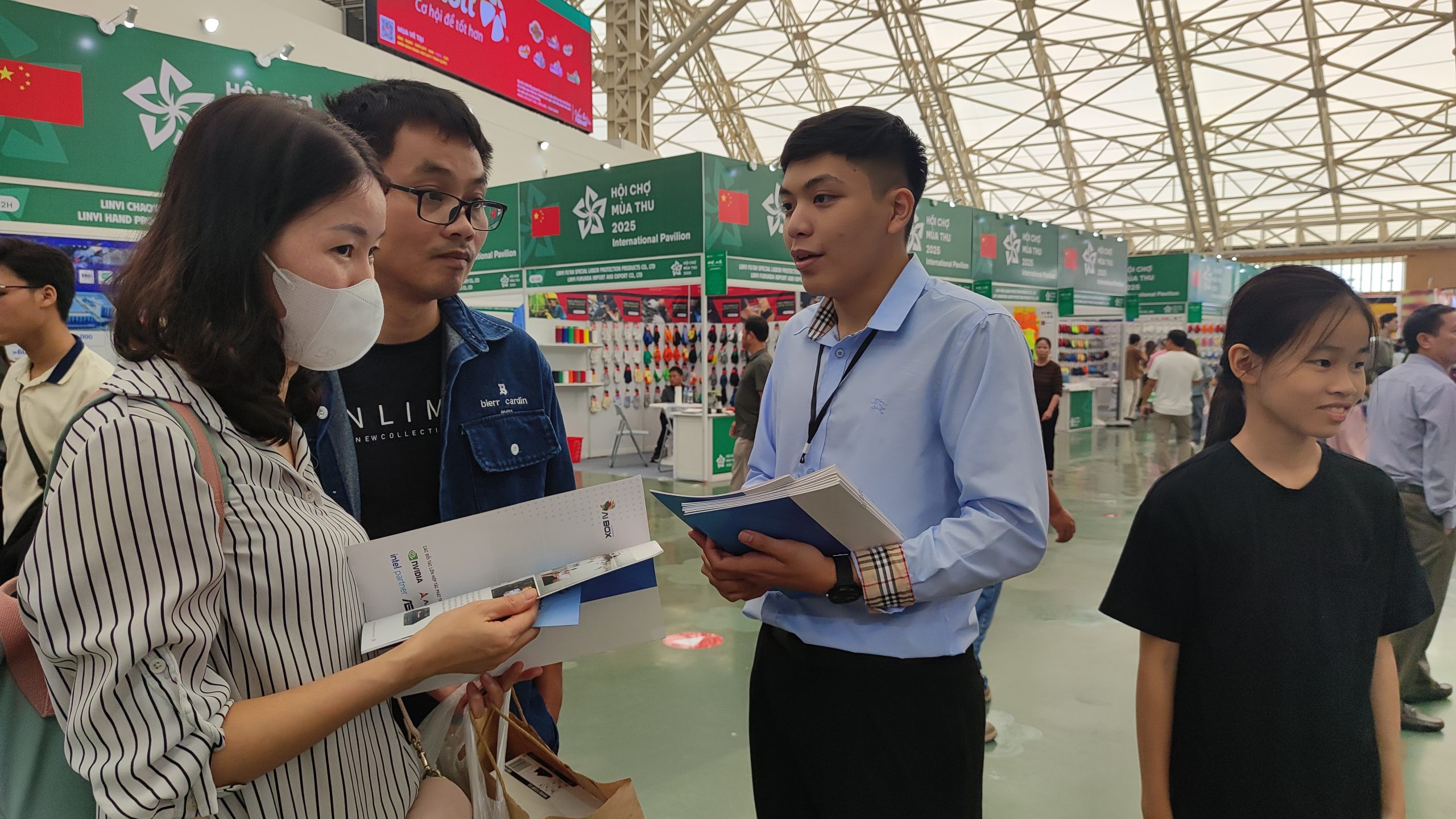 AIBOX VISION: AI Thị Giác Khẳng Định Vị Thế Chuyển Đổi Số Công Nghiệp Tại Hội Chợ Mùa Thu 2025